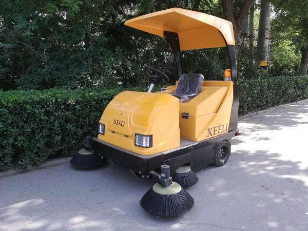 環(huán)衛(wèi)車